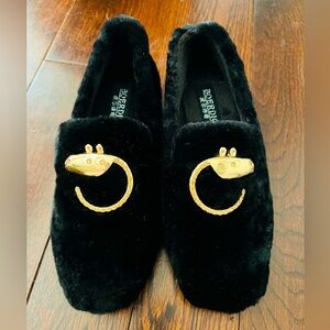 Brand New Fluffy Flats, size 5